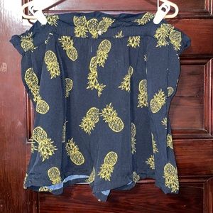 Curvy Pineapple Shorts